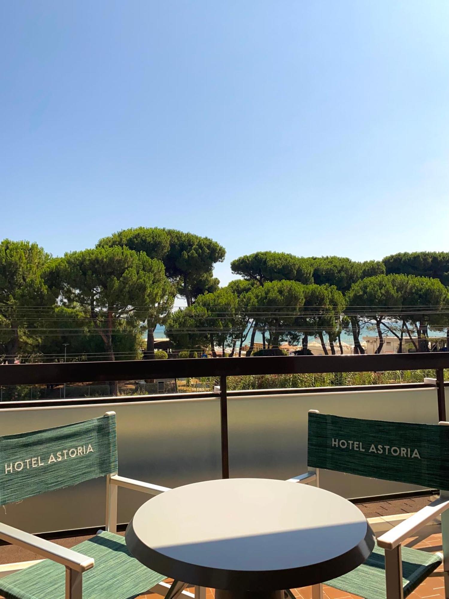 Hotel Astoria Pineto Εξωτερικό φωτογραφία