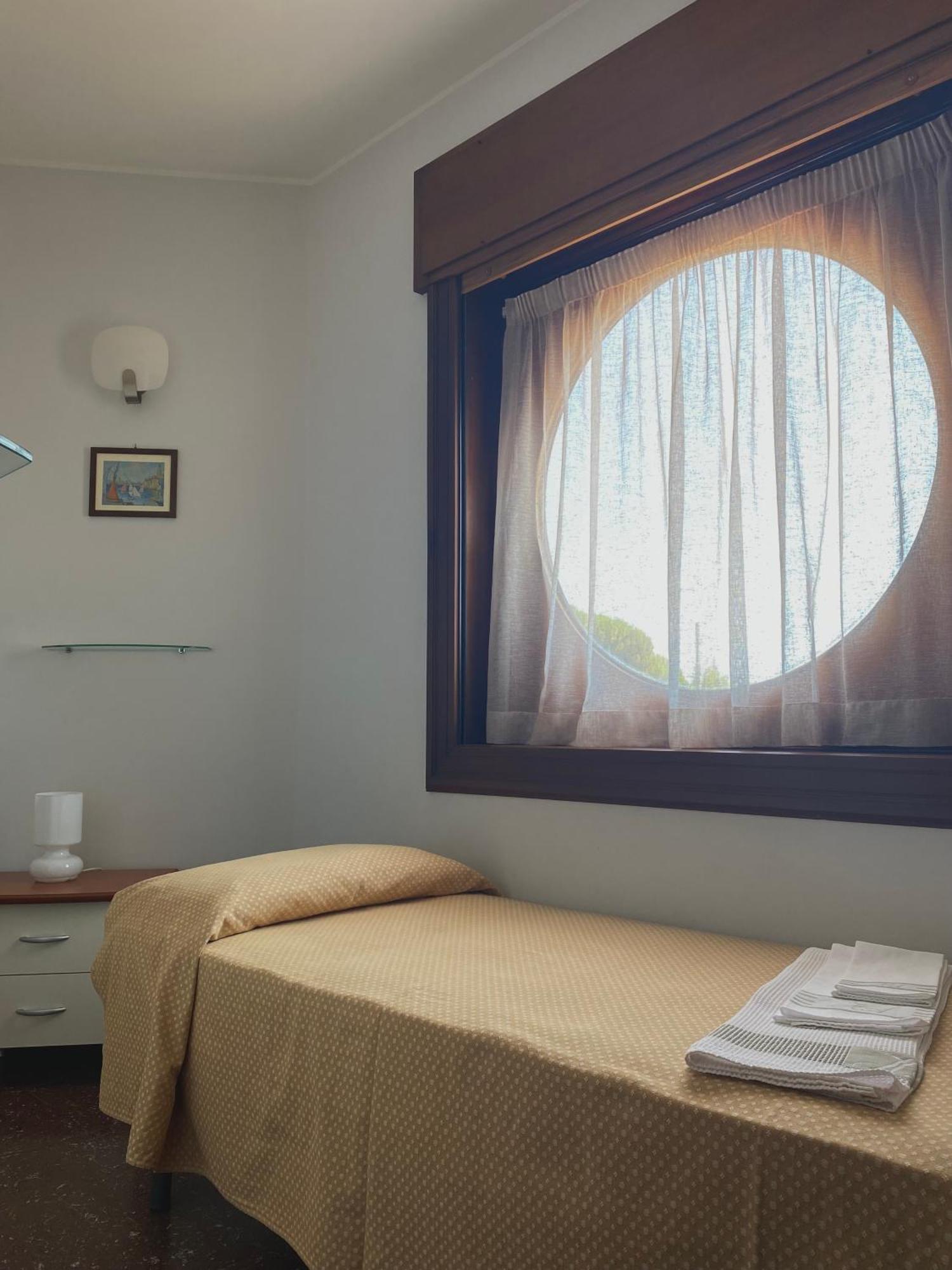 Hotel Astoria Pineto Εξωτερικό φωτογραφία